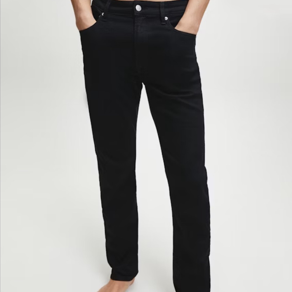 3/$10 Calvin Klein Black Slim Straight Jeans
